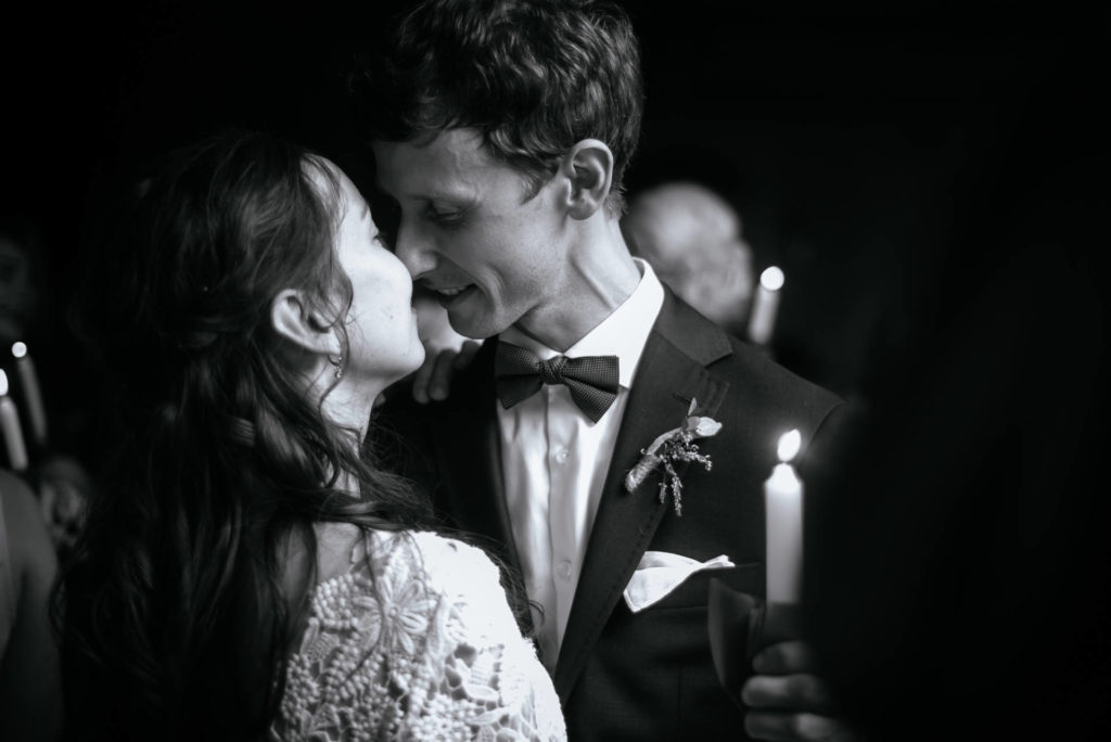 Fotografia ślubna Gdańsk - zdjęcia wykonane na ślubie i weselu w Gdańsku, w kościele św. Mikołaja u Dominikanów i w hotelu w Gdańsku Wrzeszczu